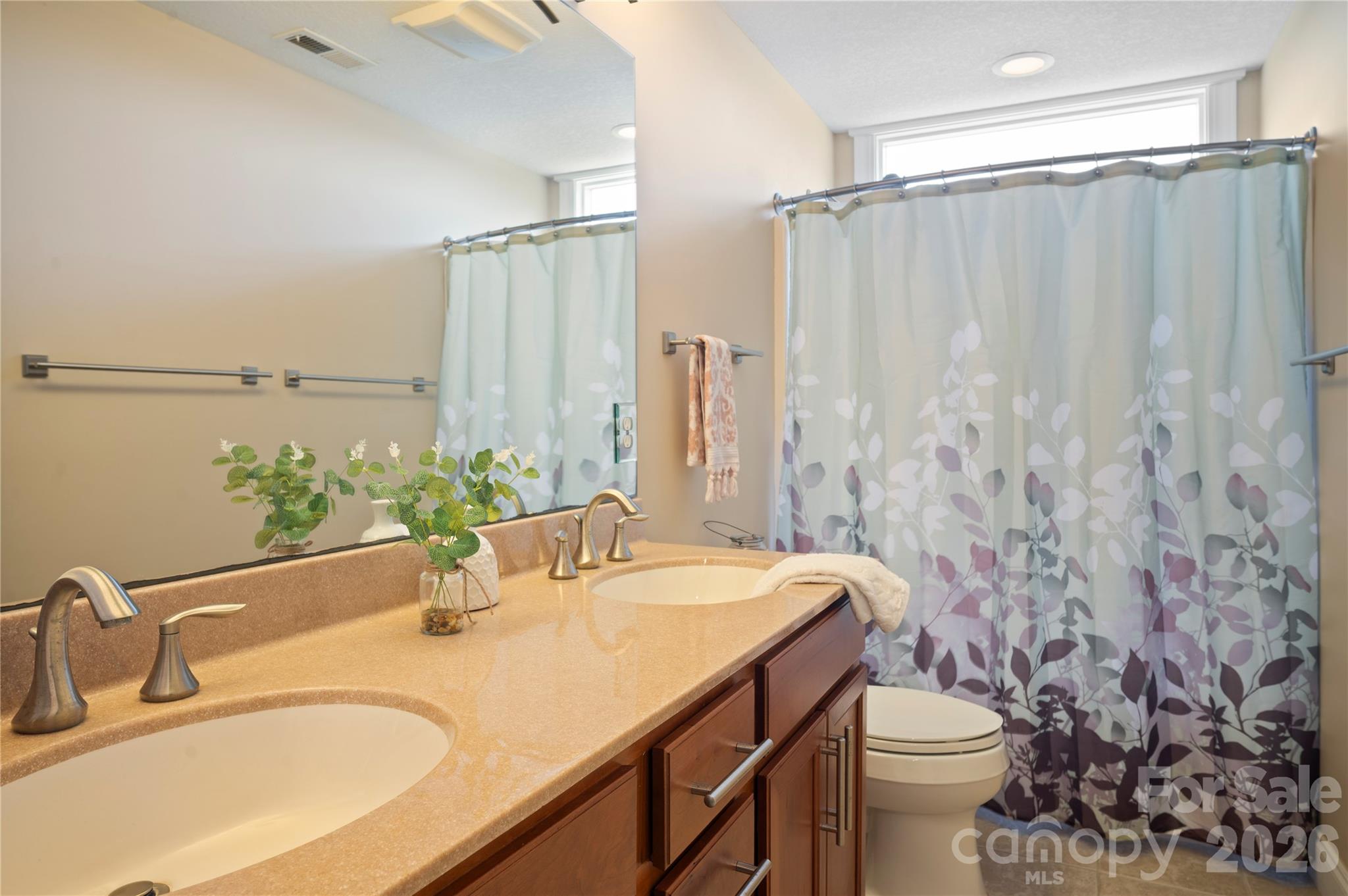 84 Deep Valley Lane Hendersonville NC 28791