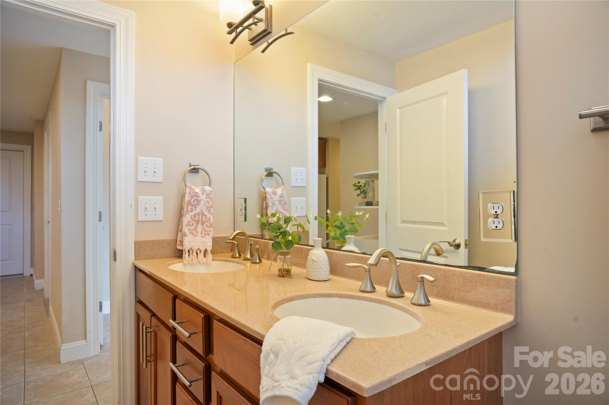 84 Deep Valley Lane Hendersonville NC 28791