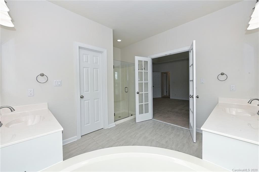 7024 Royce Court Charlotte NC 28277