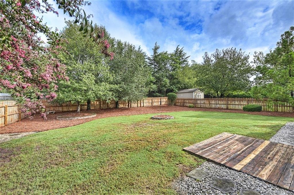 7024 Royce Court Charlotte NC 28277