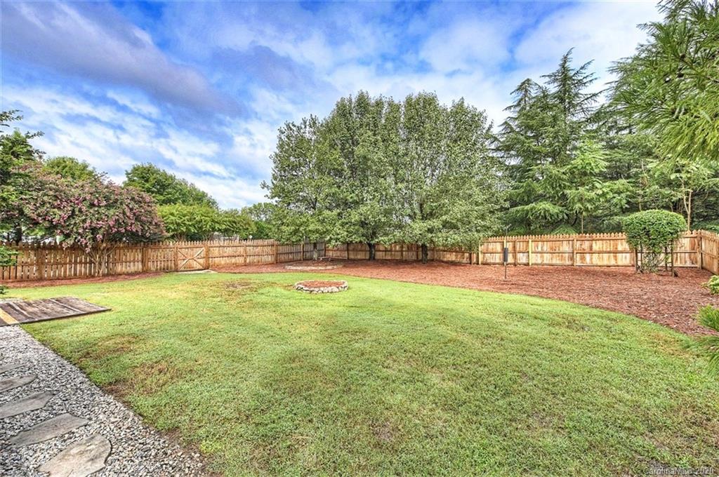 7024 Royce Court Charlotte NC 28277
