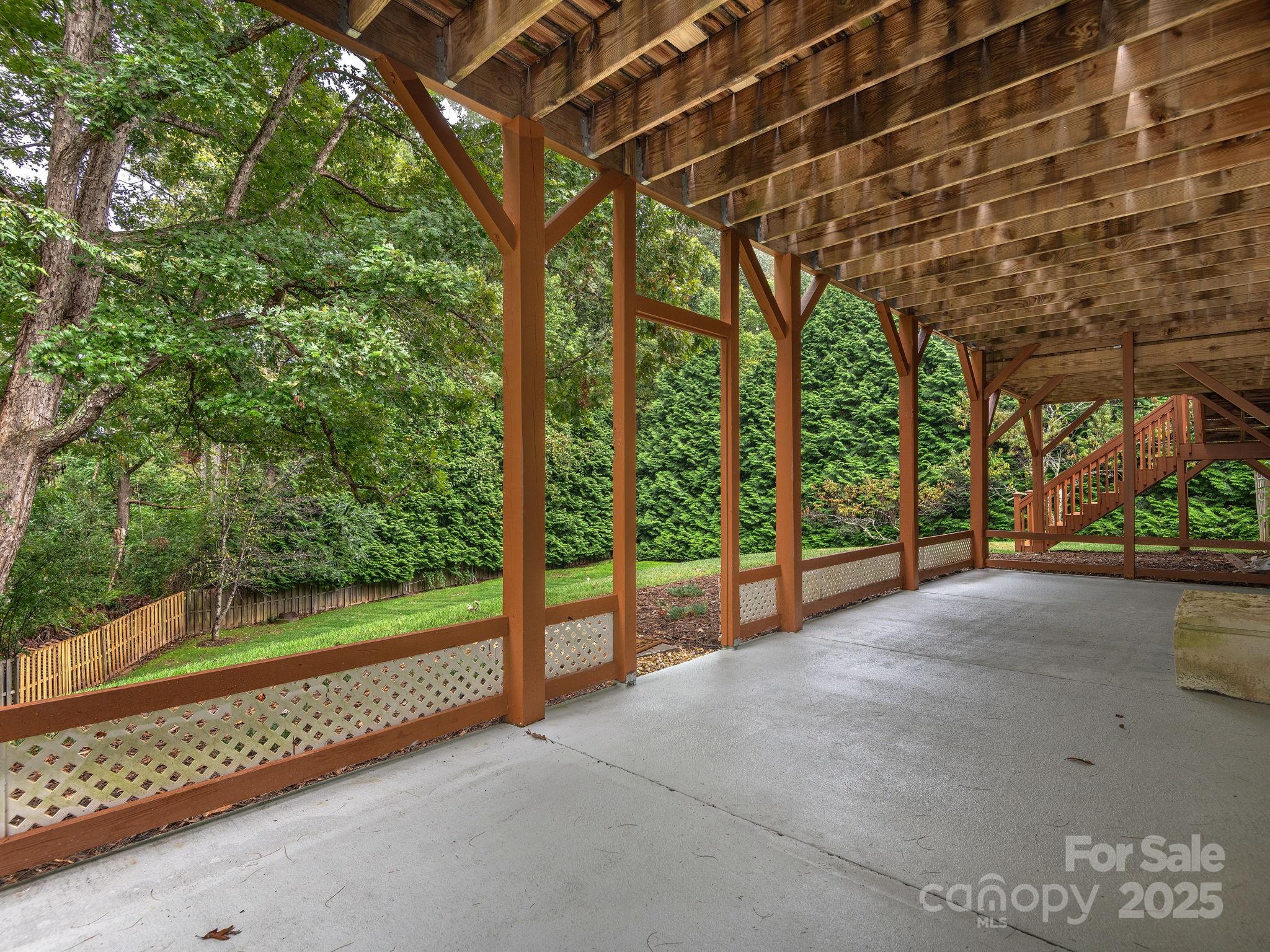 321 Scarlet Tanager Court Arden NC 28704