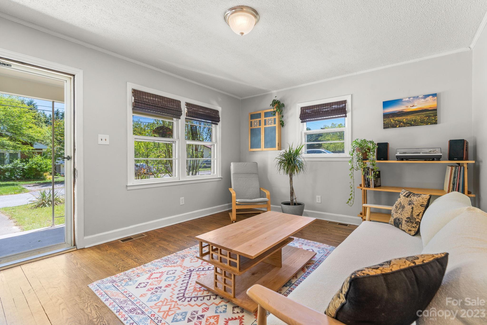 45 Laurel Loop Asheville NC 28806
