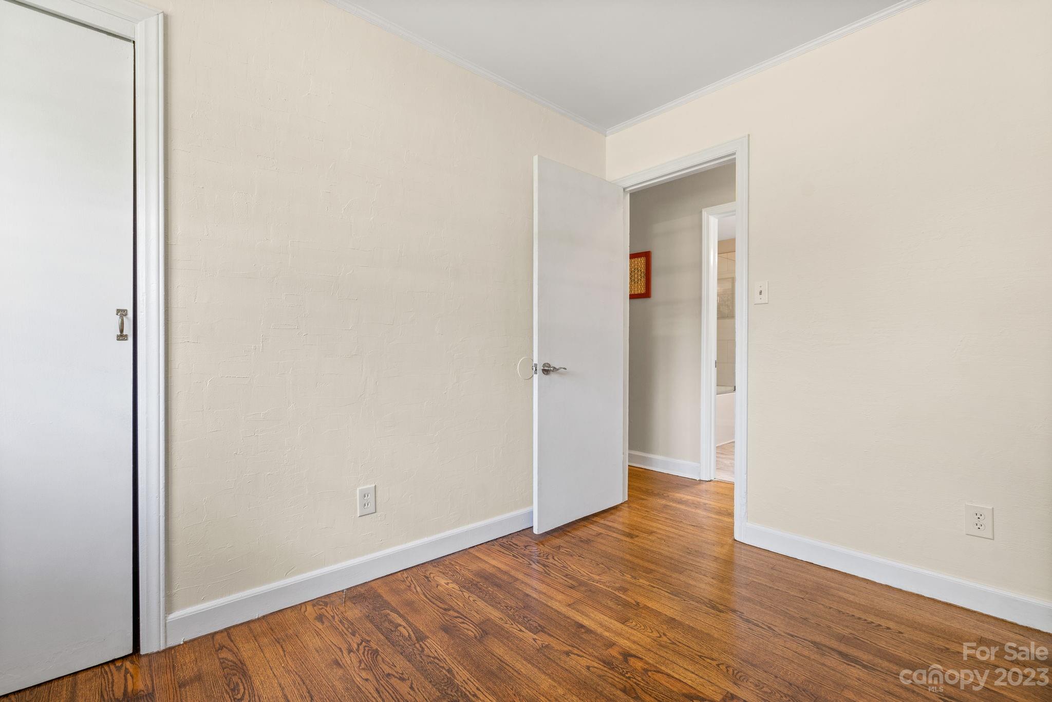 45 Laurel Loop Asheville NC 28806