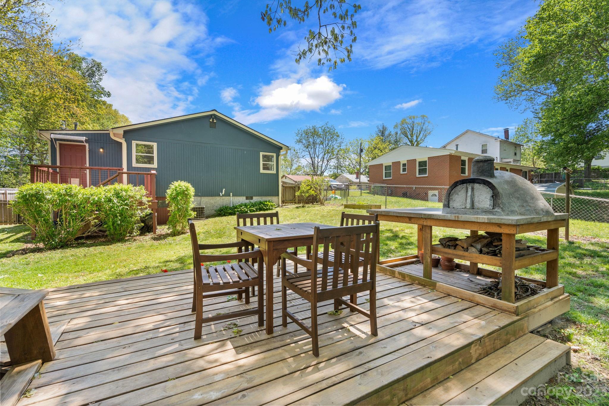 45 Laurel Loop Asheville NC 28806