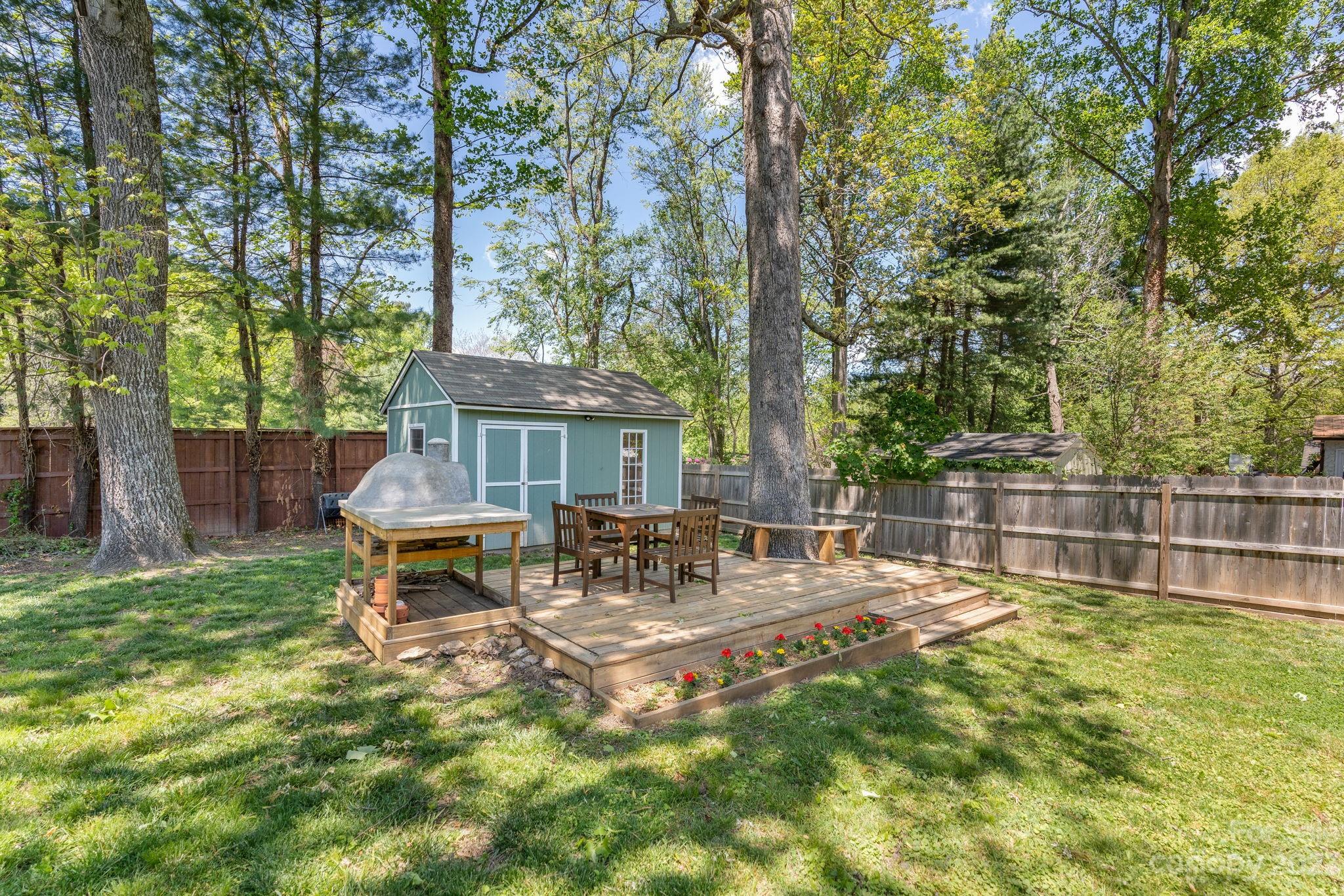 45 Laurel Loop Asheville NC 28806