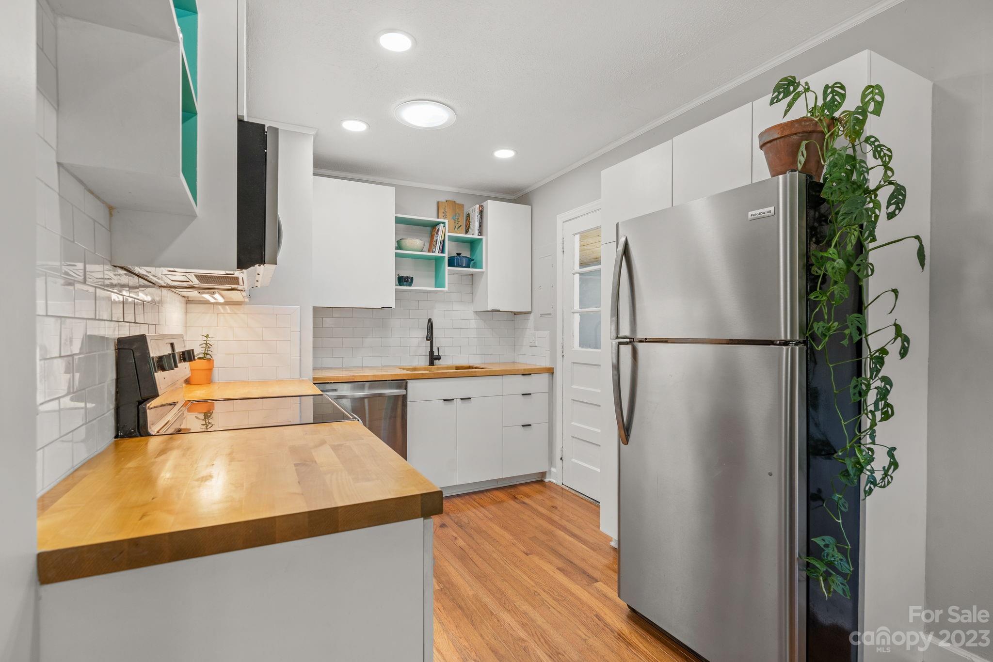 45 Laurel Loop Asheville NC 28806
