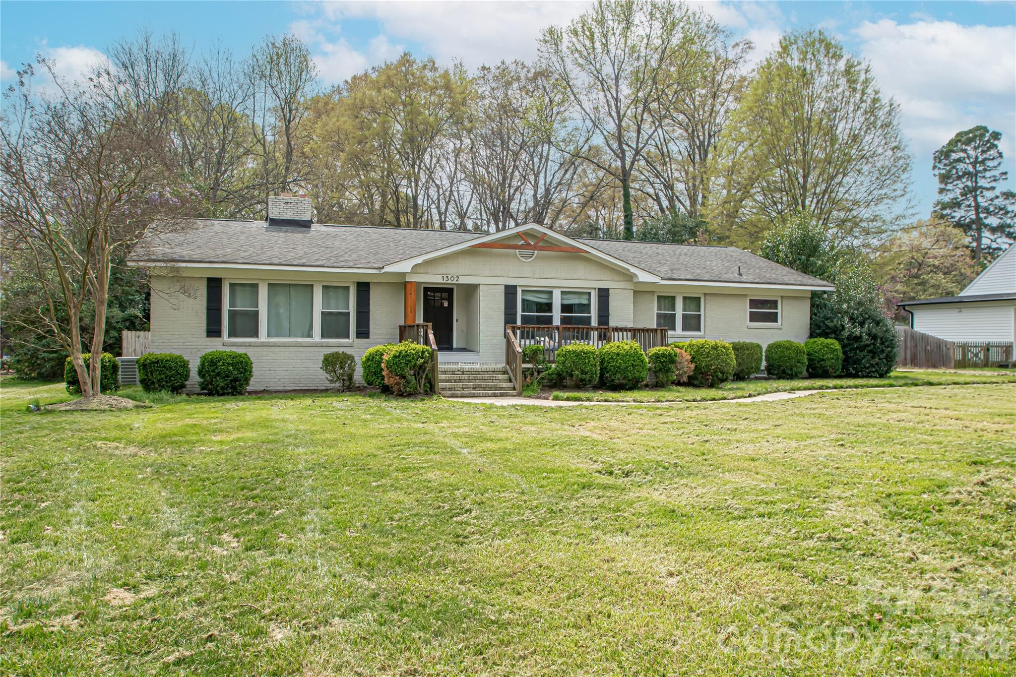 1302 E Franklin Street Monroe NC 28112