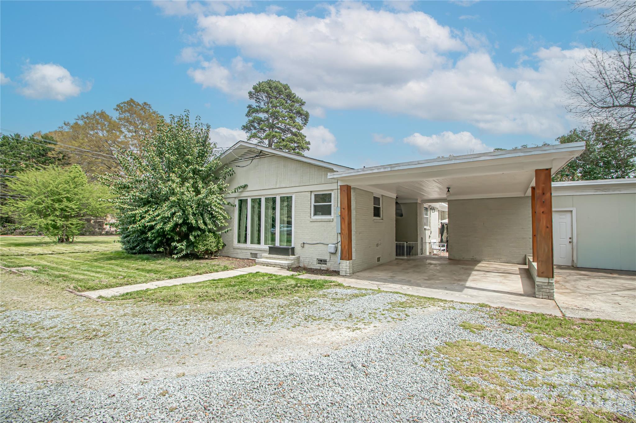 1302 E Franklin Street Monroe NC 28112