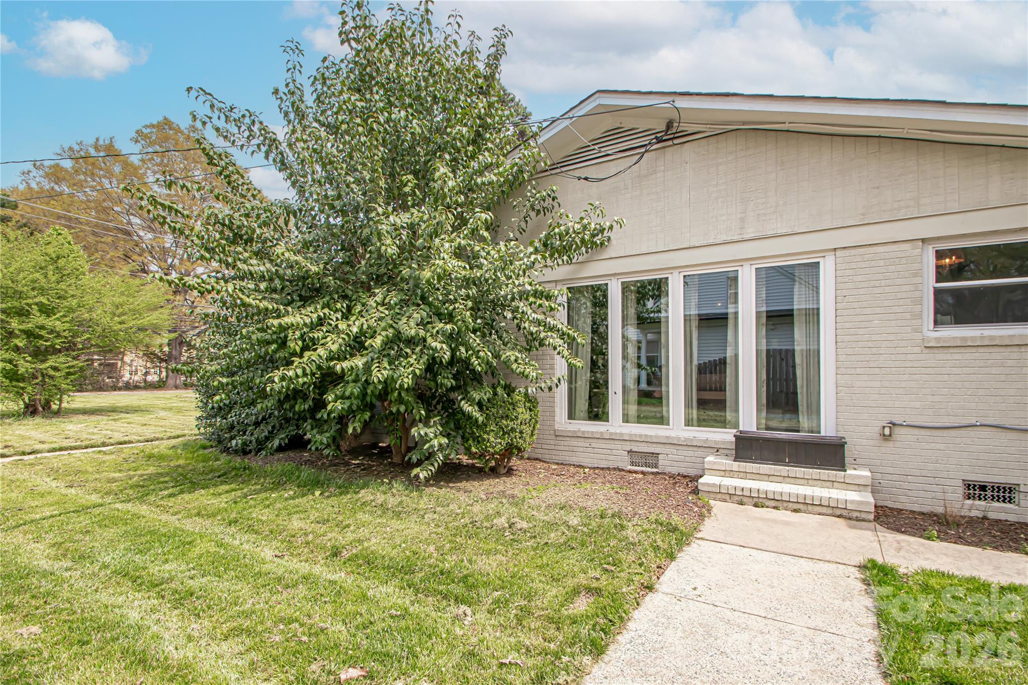 1302 E Franklin Street Monroe NC 28112