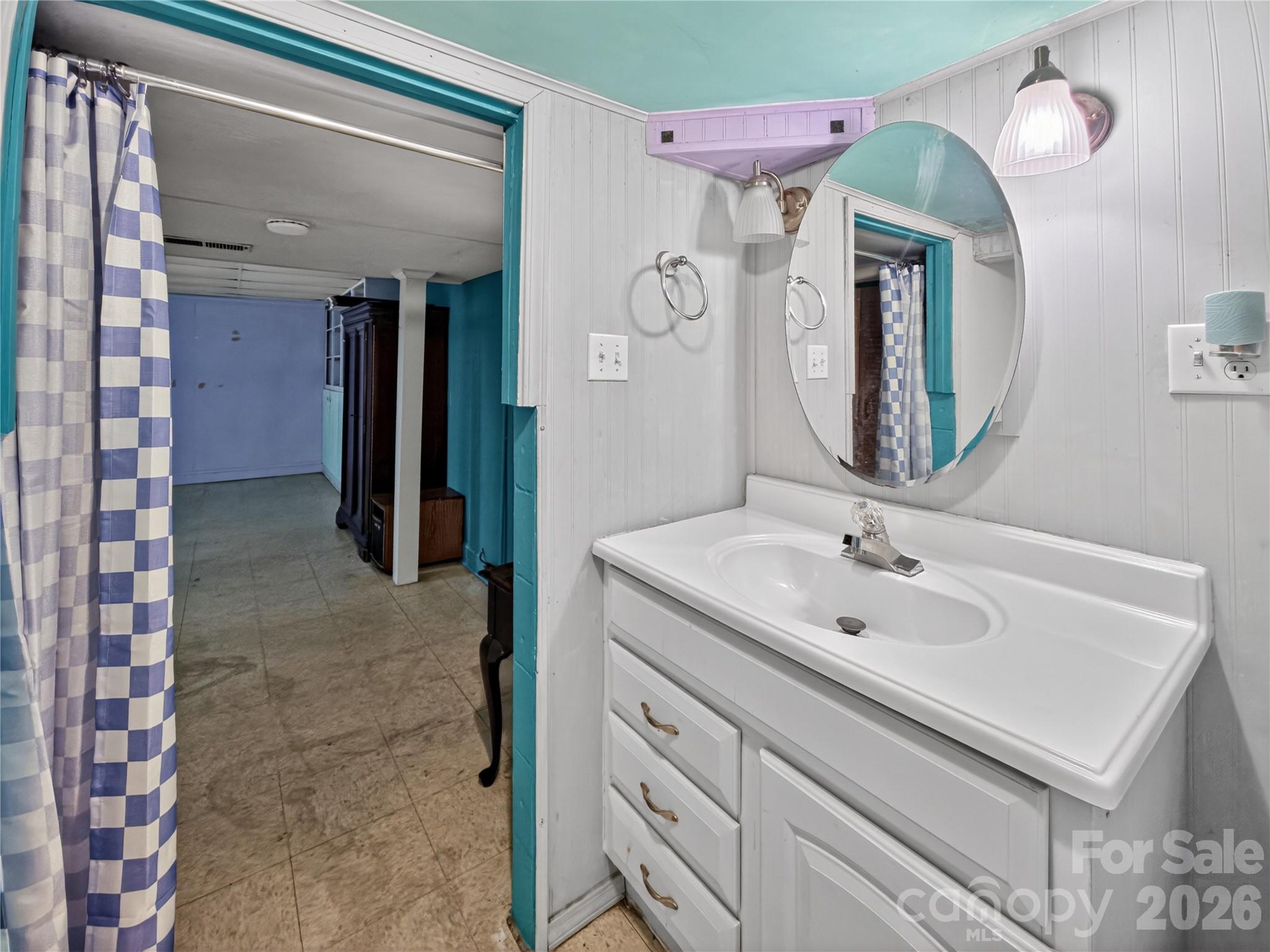 135 Hazelwood Drive Forest City NC 28043