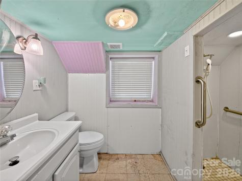 135 Hazelwood Drive Forest City NC 28043