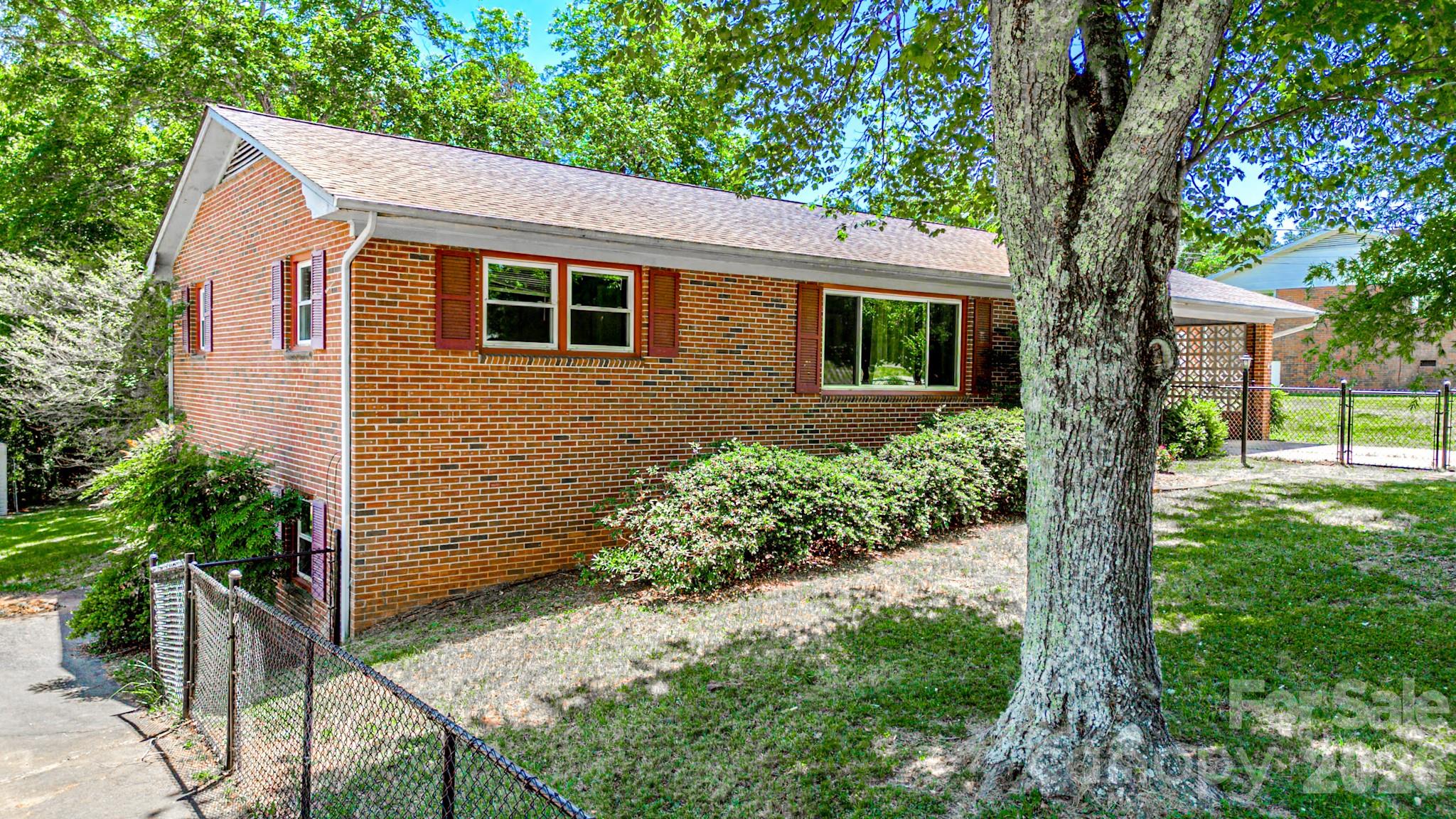 135 Hazelwood Drive Forest City NC 28043
