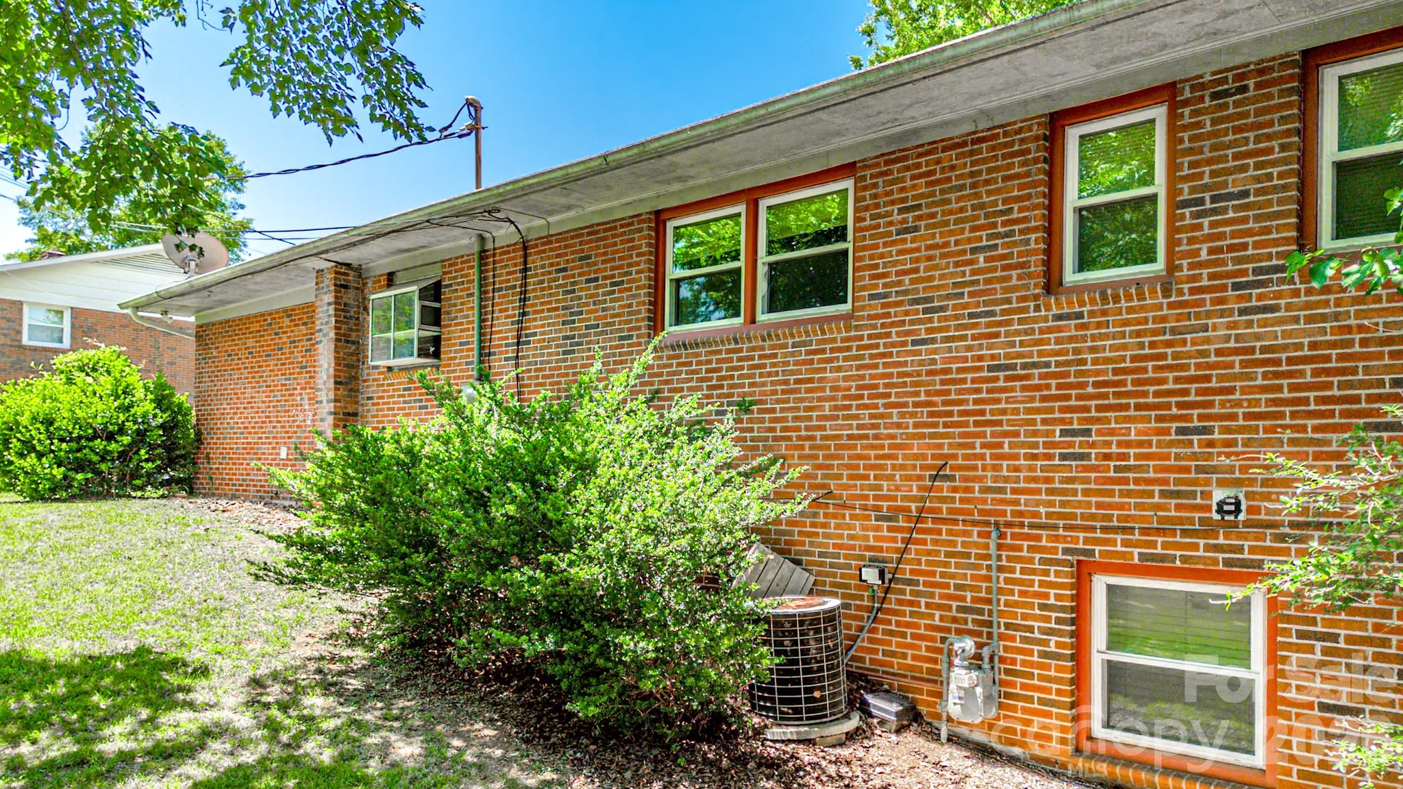 135 Hazelwood Drive Forest City NC 28043