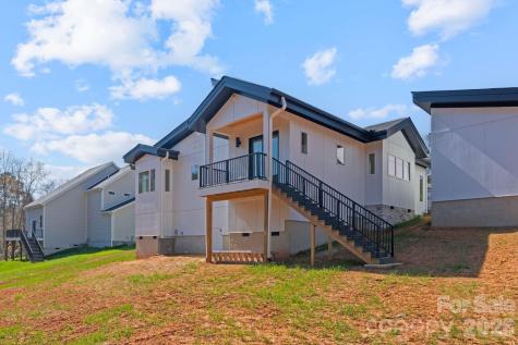 5733 Selkirk Drive Hickory NC 28601