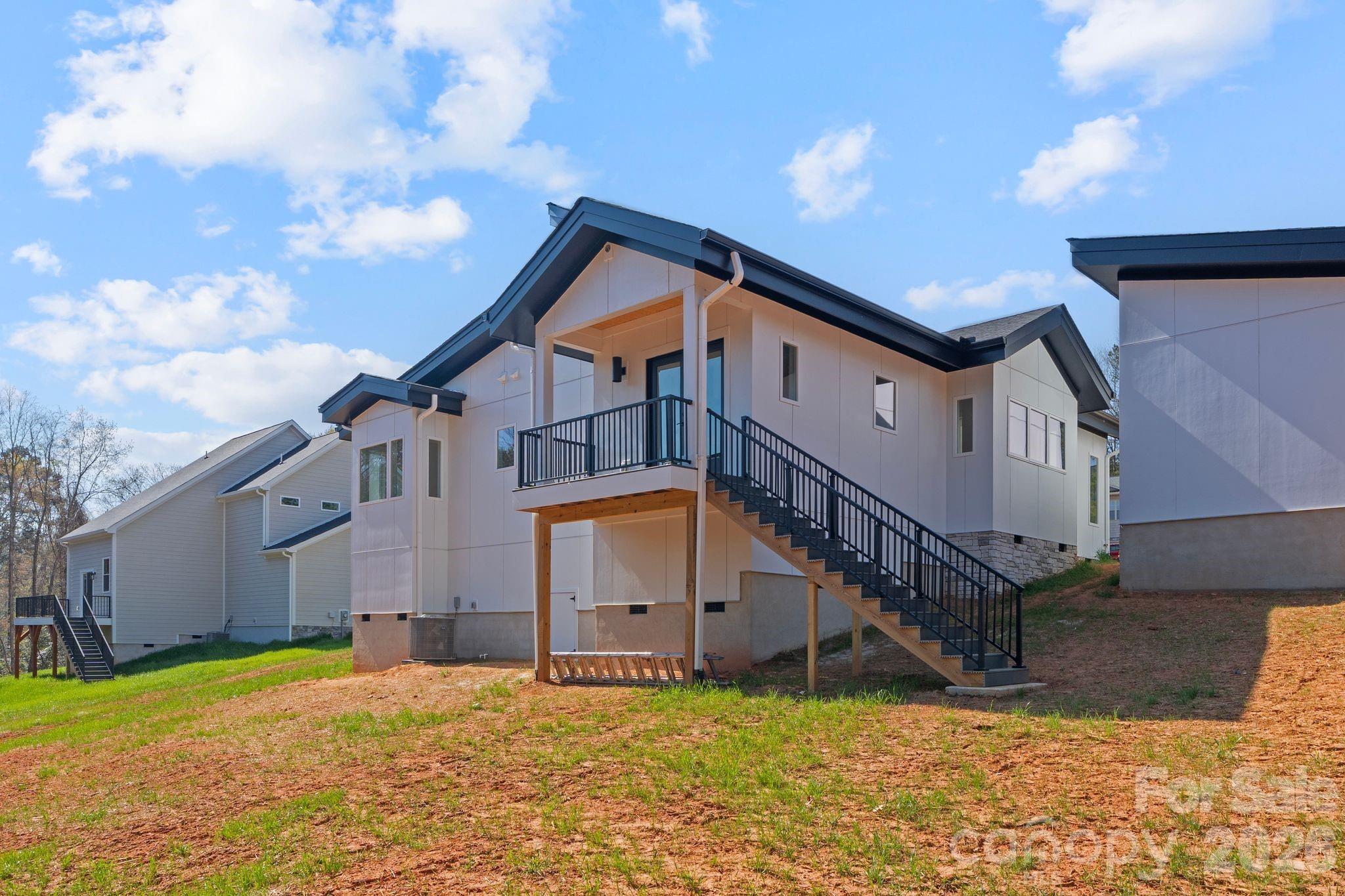5733 Selkirk Drive Hickory NC 28601