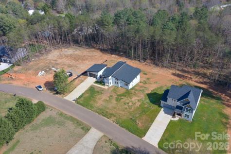 5733 Selkirk Drive Hickory NC 28601