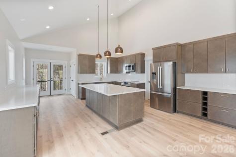 5733 Selkirk Drive Hickory NC 28601