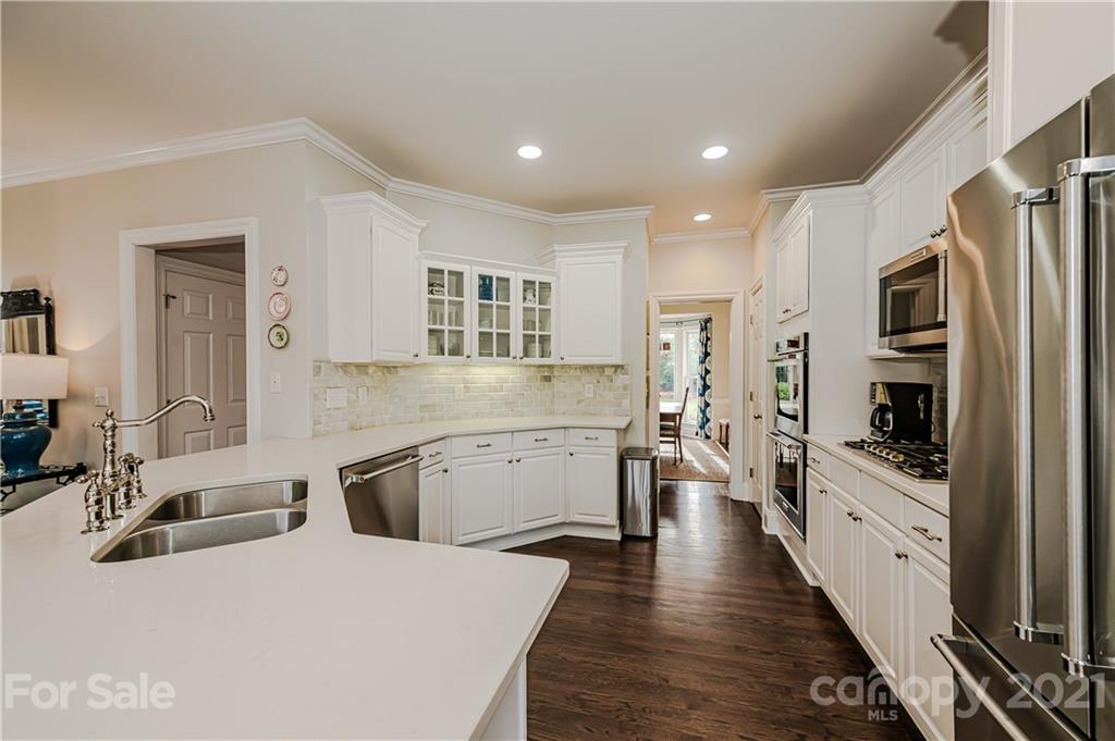 448 Olde Cotswold Court Charlotte NC 28211