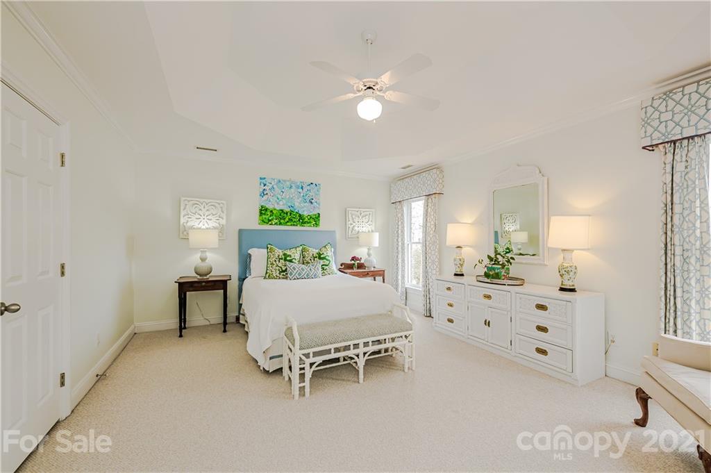 448 Olde Cotswold Court Charlotte NC 28211
