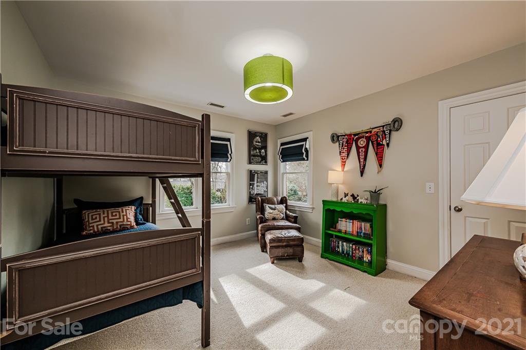 448 Olde Cotswold Court Charlotte NC 28211