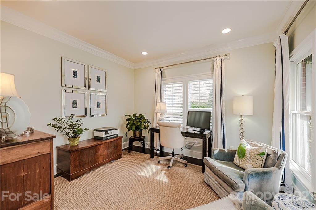 448 Olde Cotswold Court Charlotte NC 28211