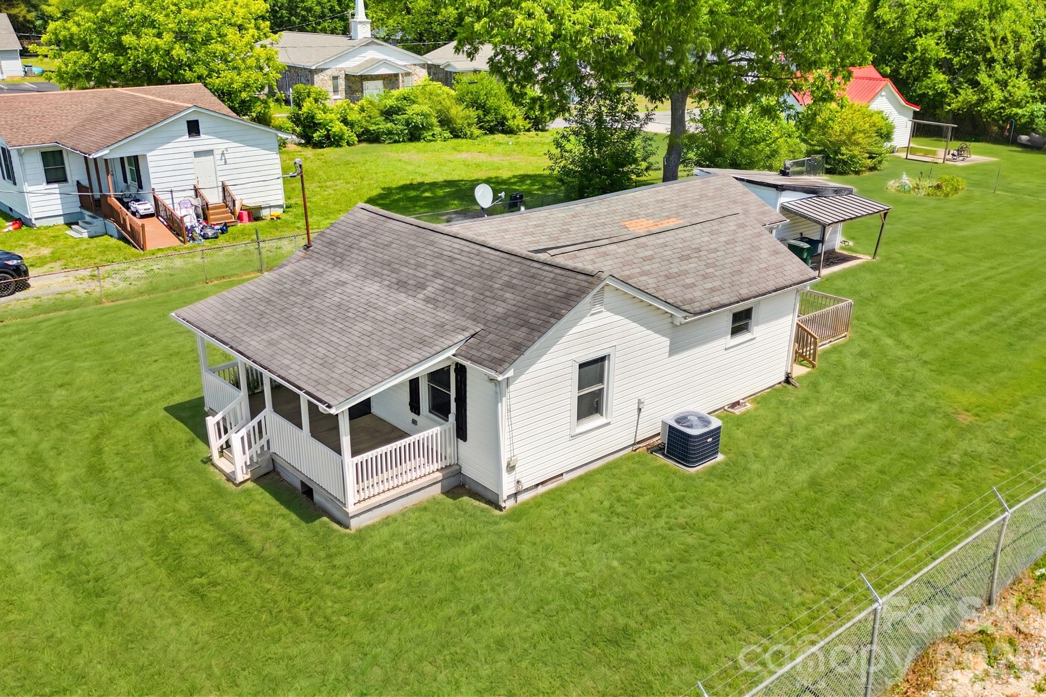 1627 Warren Avenue Gastonia NC 28054