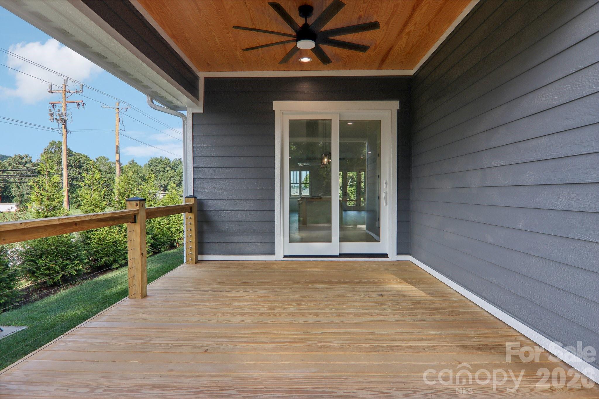 20 Maple Knoll Drive Hendersonville NC 28792