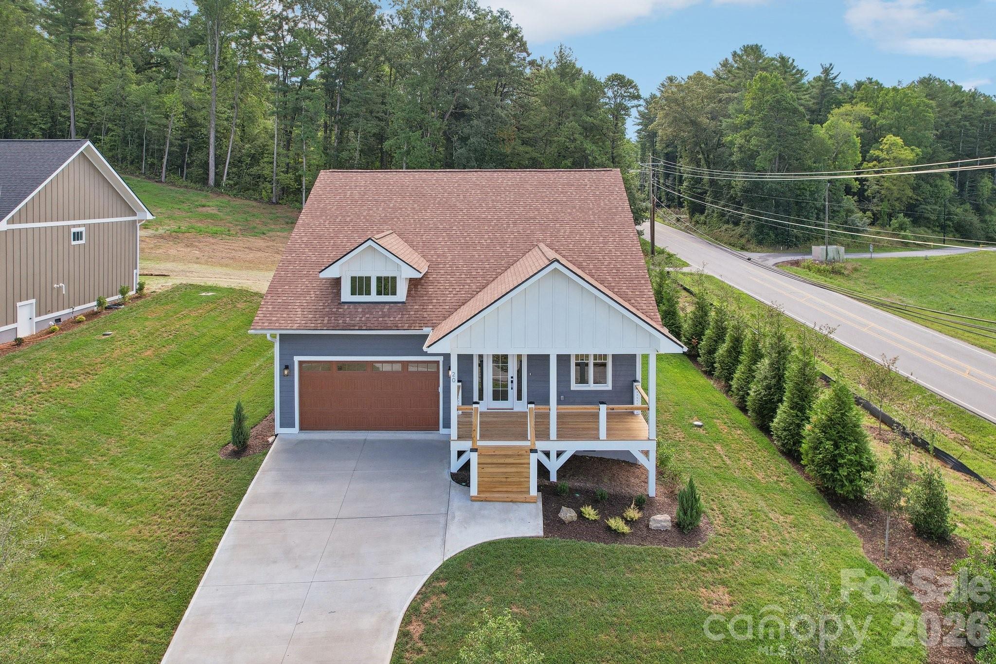 20 Maple Knoll Drive Hendersonville NC 28792