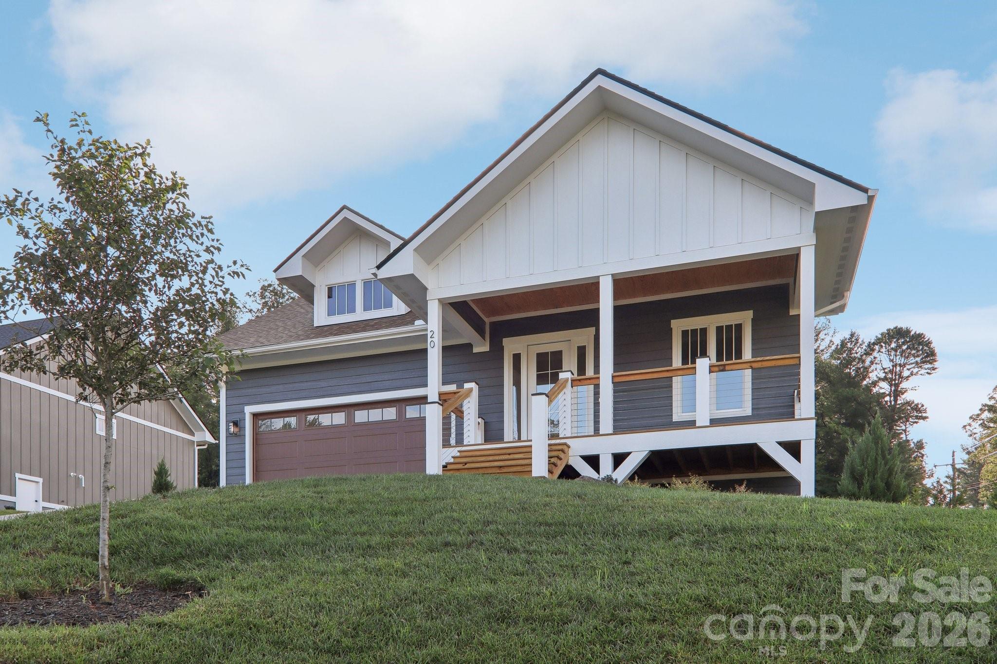 20 Maple Knoll Drive Hendersonville NC 28792