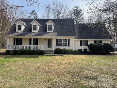 4333 Nix Creek Road Marion NC 28752