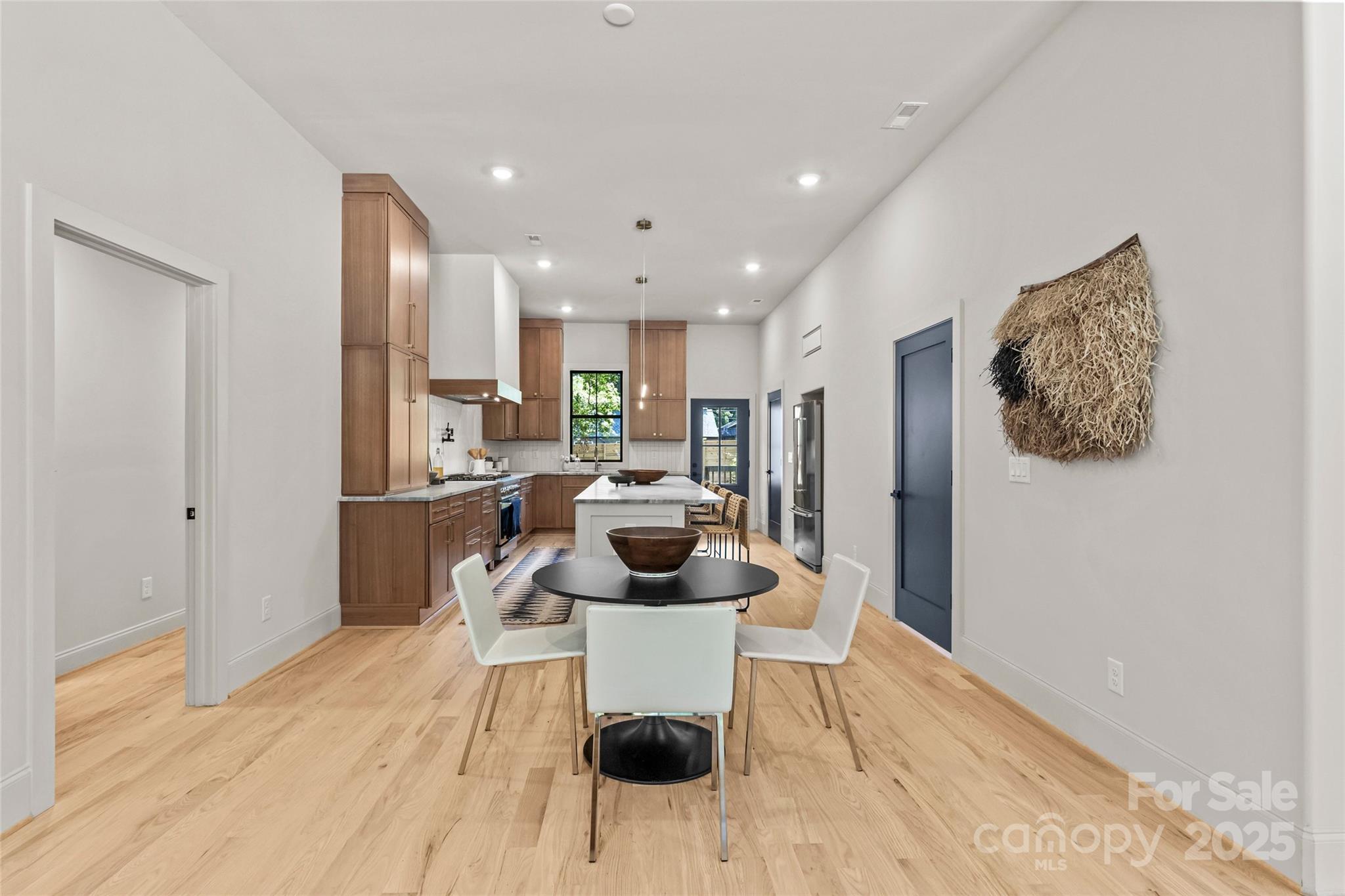 2525 Lumina Avenue Charlotte NC 28208