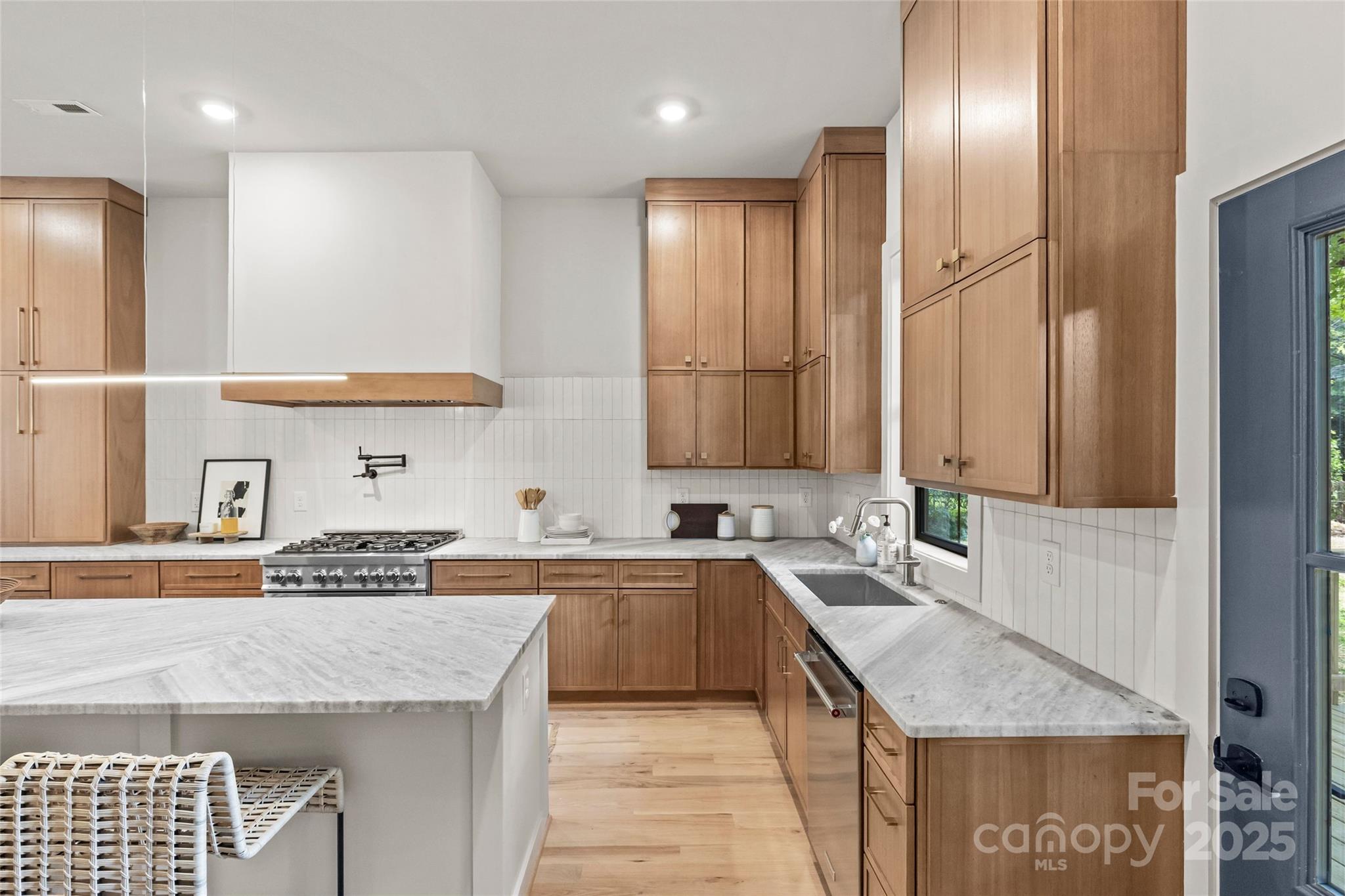 2525 Lumina Avenue Charlotte NC 28208