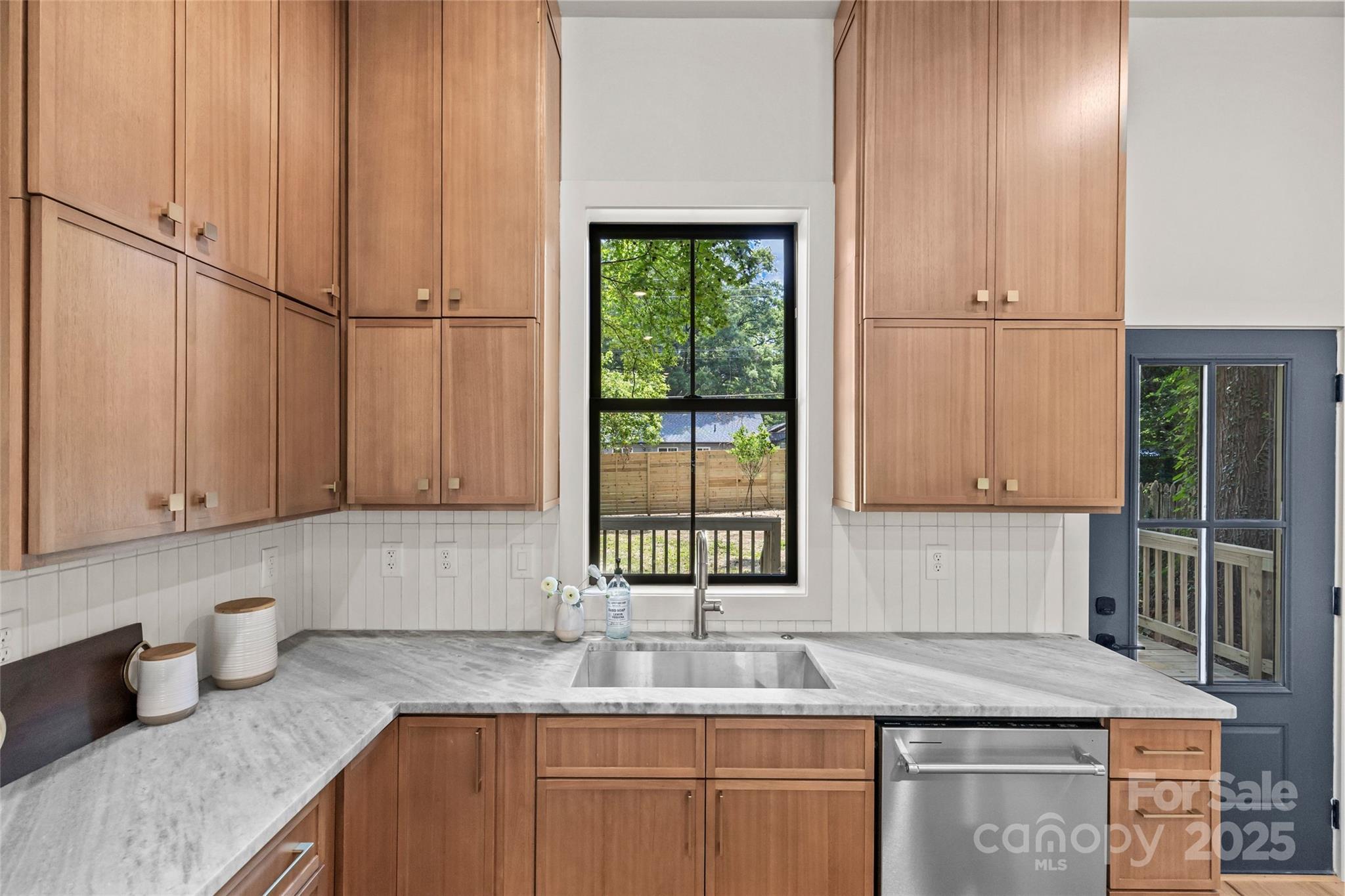 2525 Lumina Avenue Charlotte NC 28208