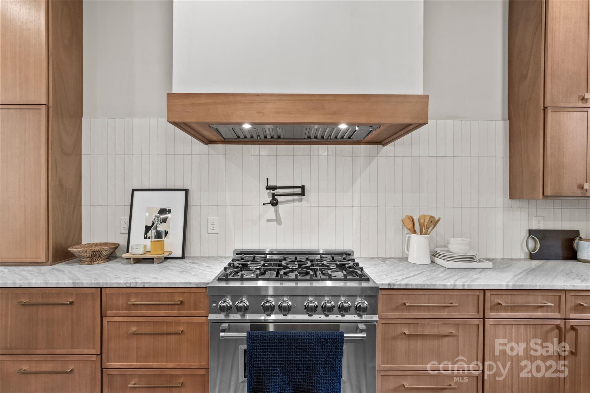 2525 Lumina Avenue Charlotte NC 28208