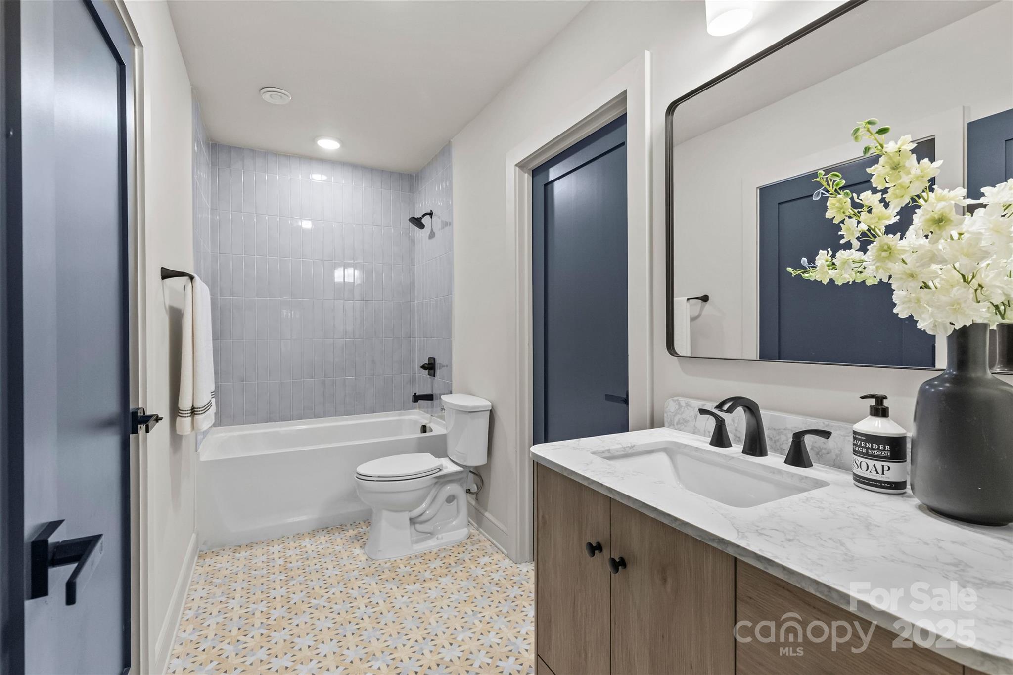 2525 Lumina Avenue Charlotte NC 28208