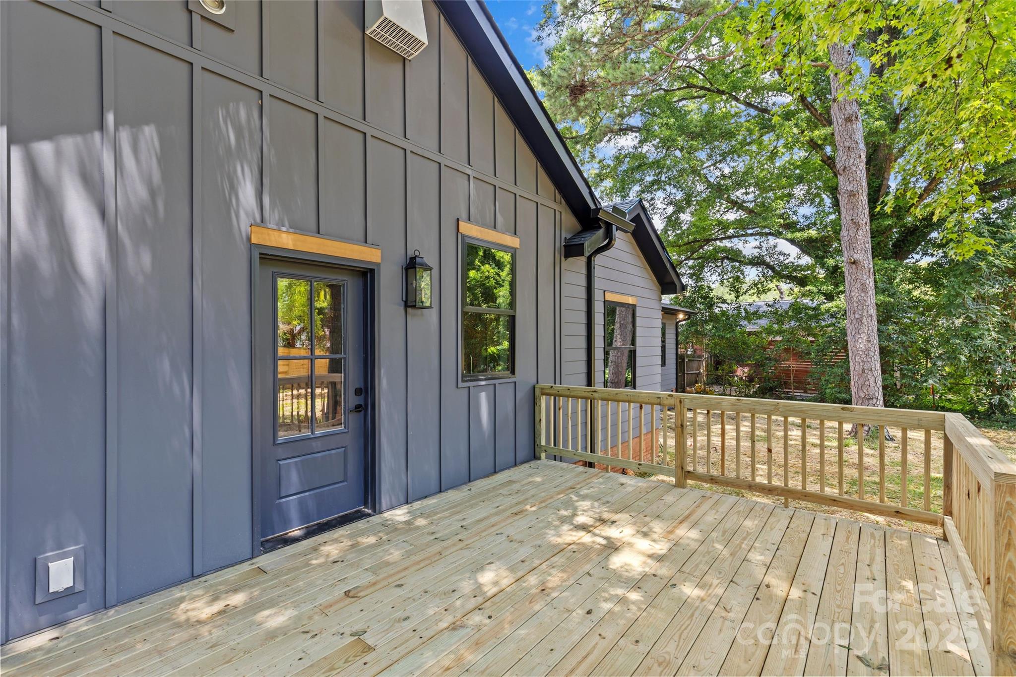 2525 Lumina Avenue Charlotte NC 28208
