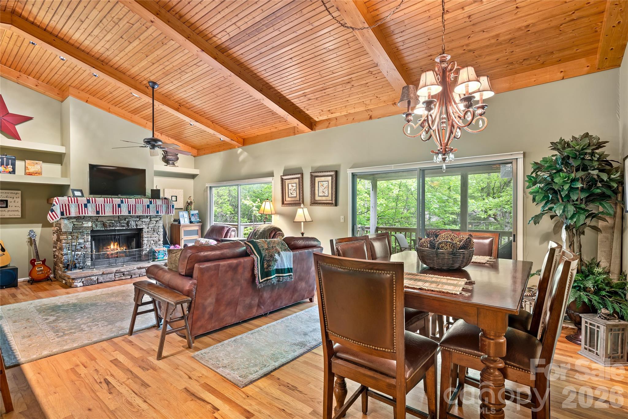 560 Toxaway Court Lake Toxaway NC 28747