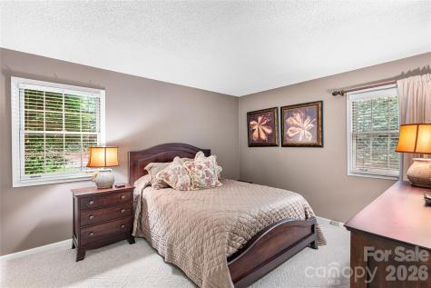 560 Toxaway Court Lake Toxaway NC 28747