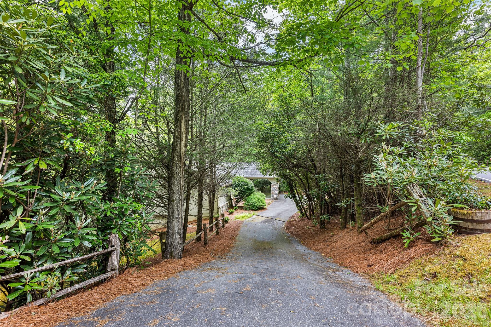 560 Toxaway Court Lake Toxaway NC 28747