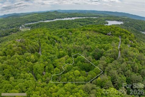560 Toxaway Court Lake Toxaway NC 28747