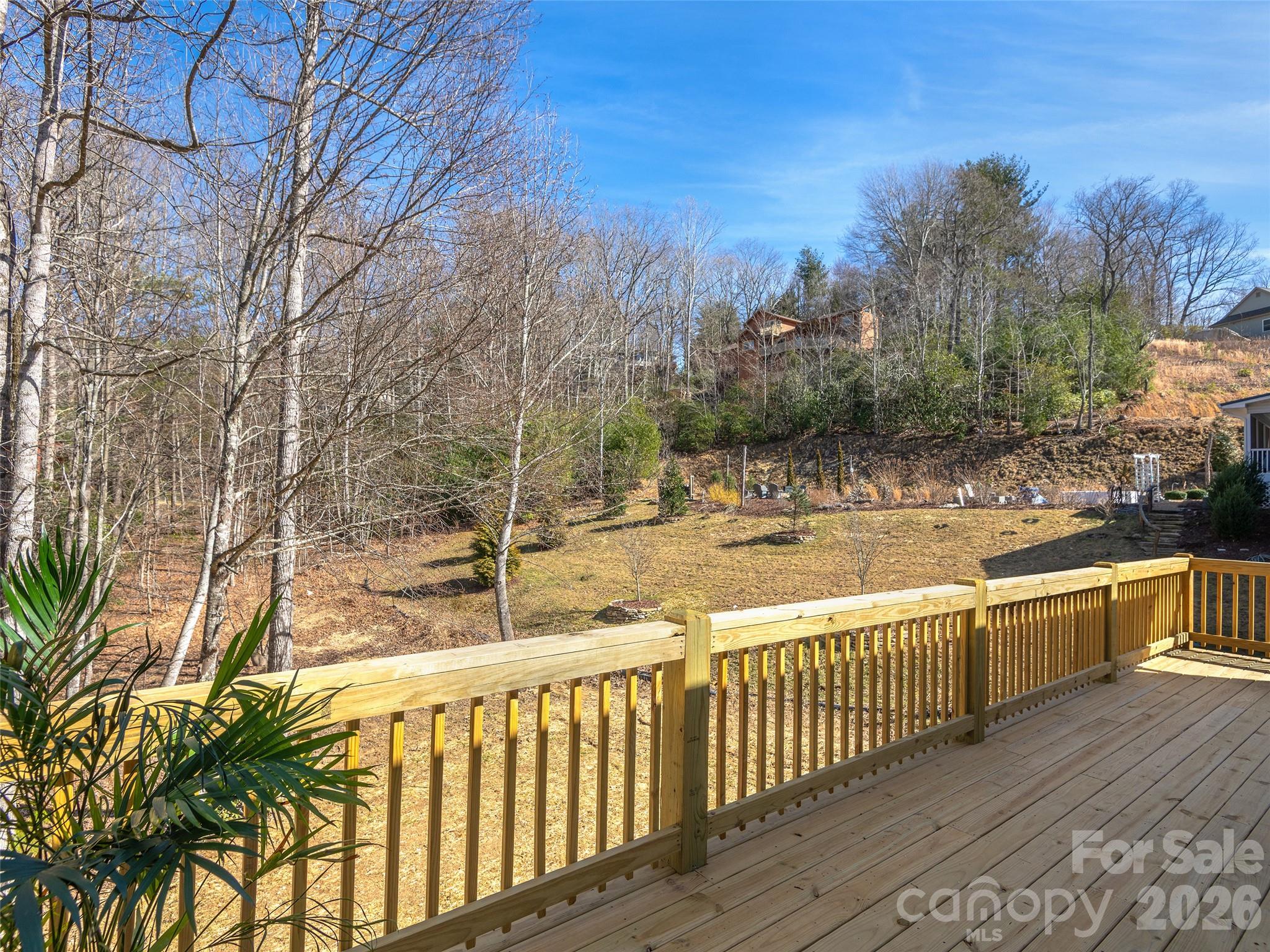 399 Crystal Heights Drive Hendersonville NC 28739