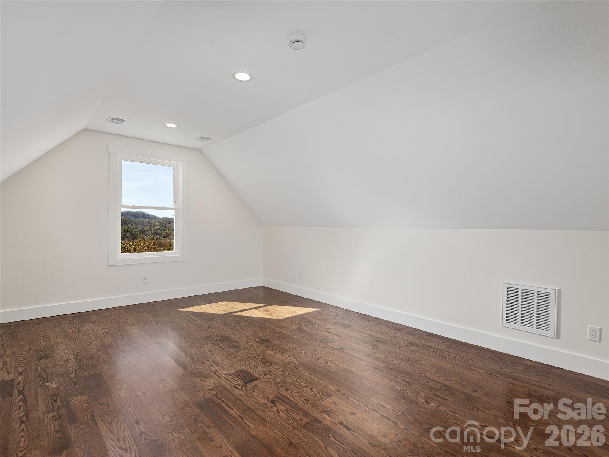 399 Crystal Heights Drive Hendersonville NC 28739