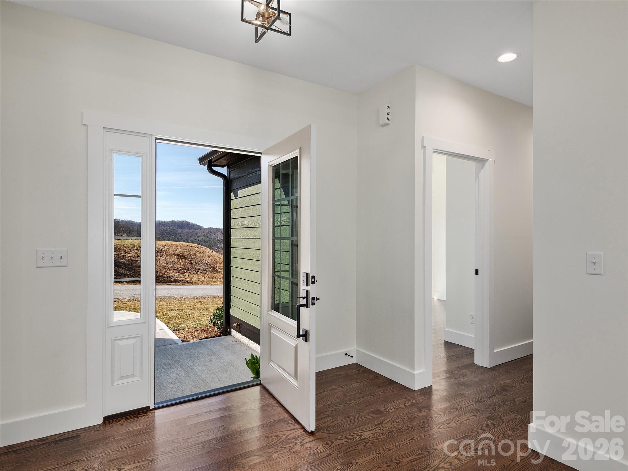 399 Crystal Heights Drive Hendersonville NC 28739
