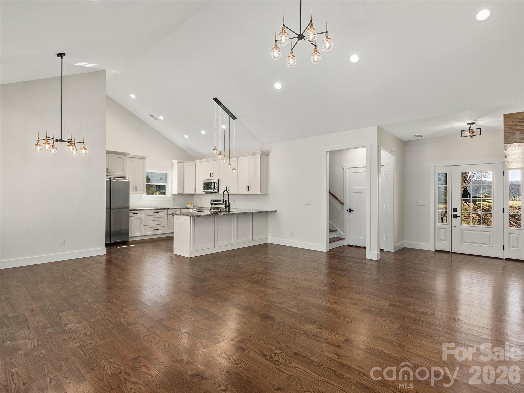 399 Crystal Heights Drive Hendersonville NC 28739
