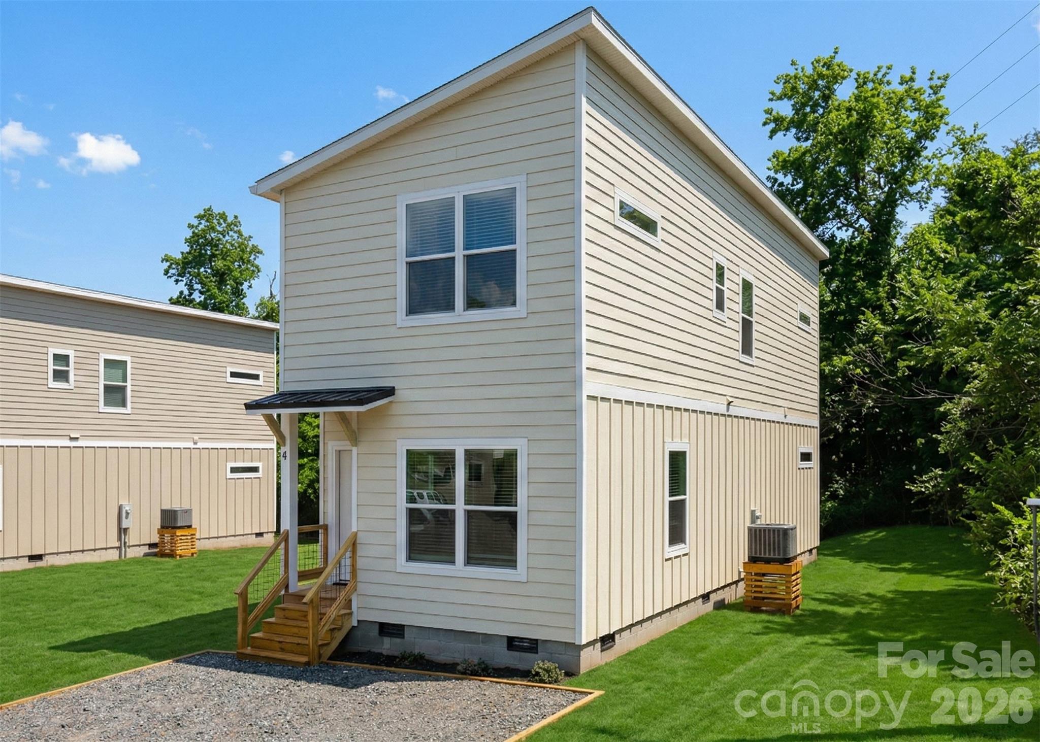 4 Wyndom Lane Asheville NC 28805