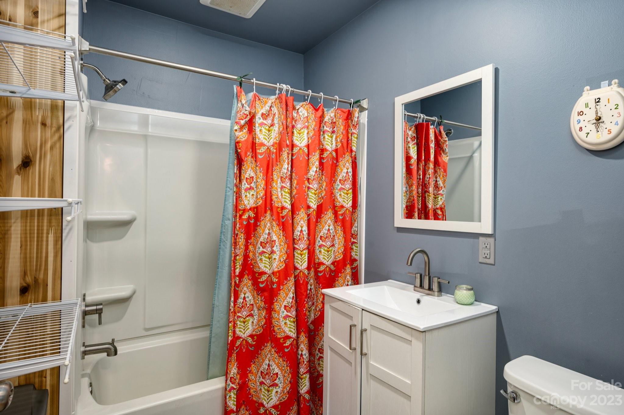 15 Merion Drive Asheville NC 28806