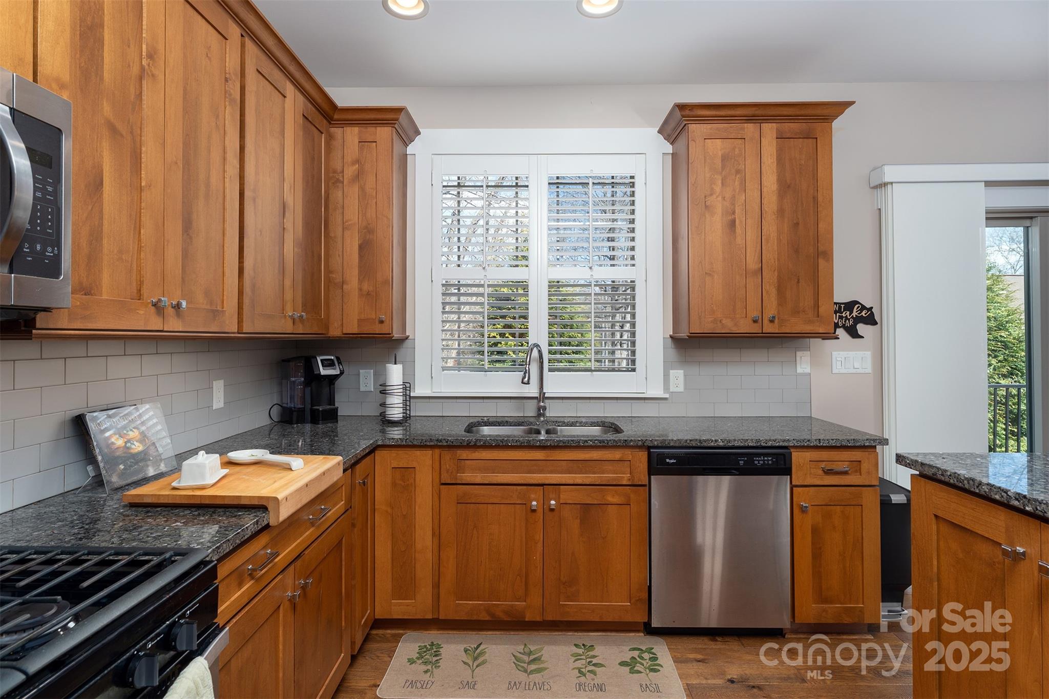 6 Gold Leaf Walk Way Black Mountain NC 28711