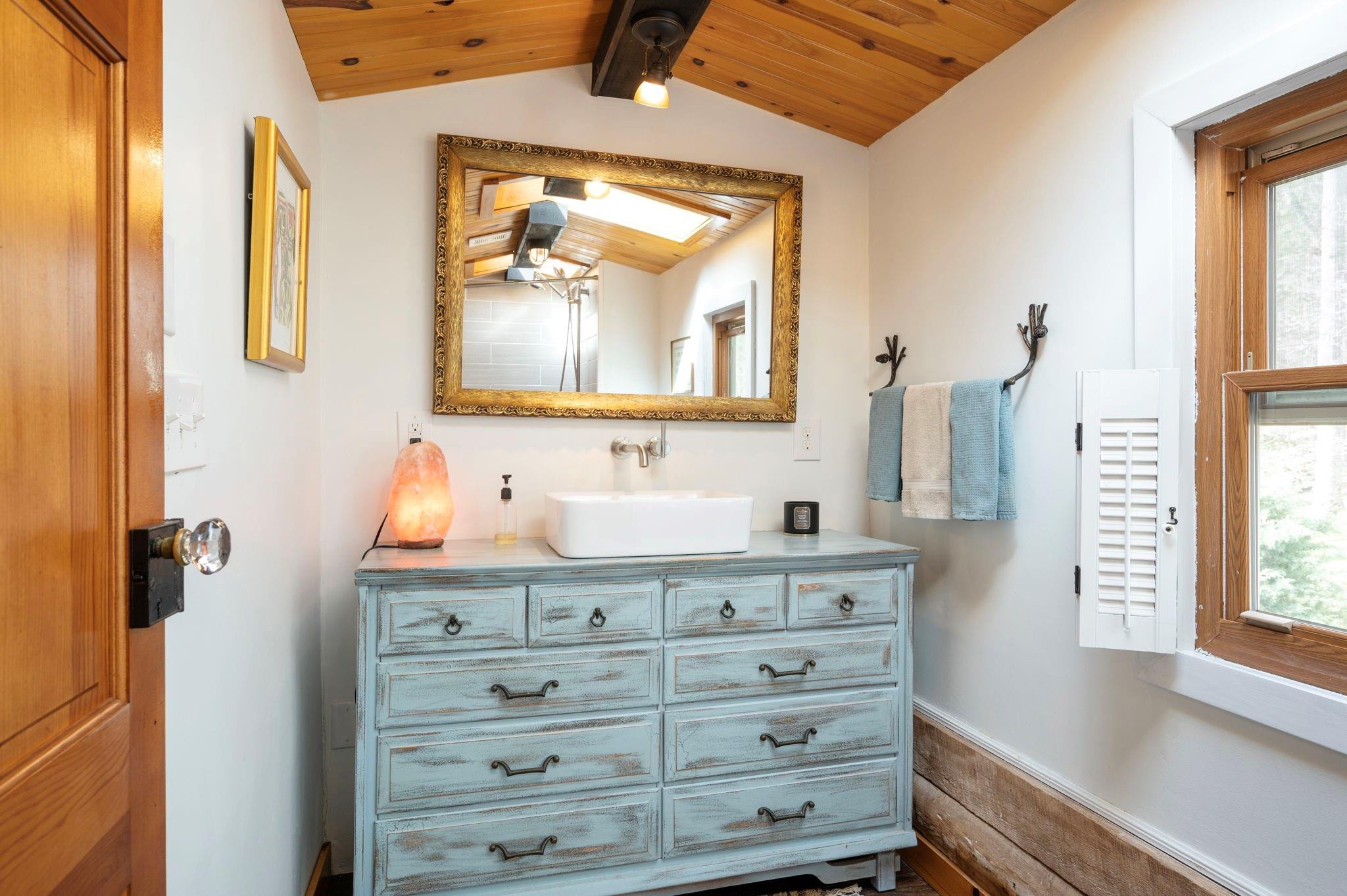 25 Dycus Drive Fairview NC 28730