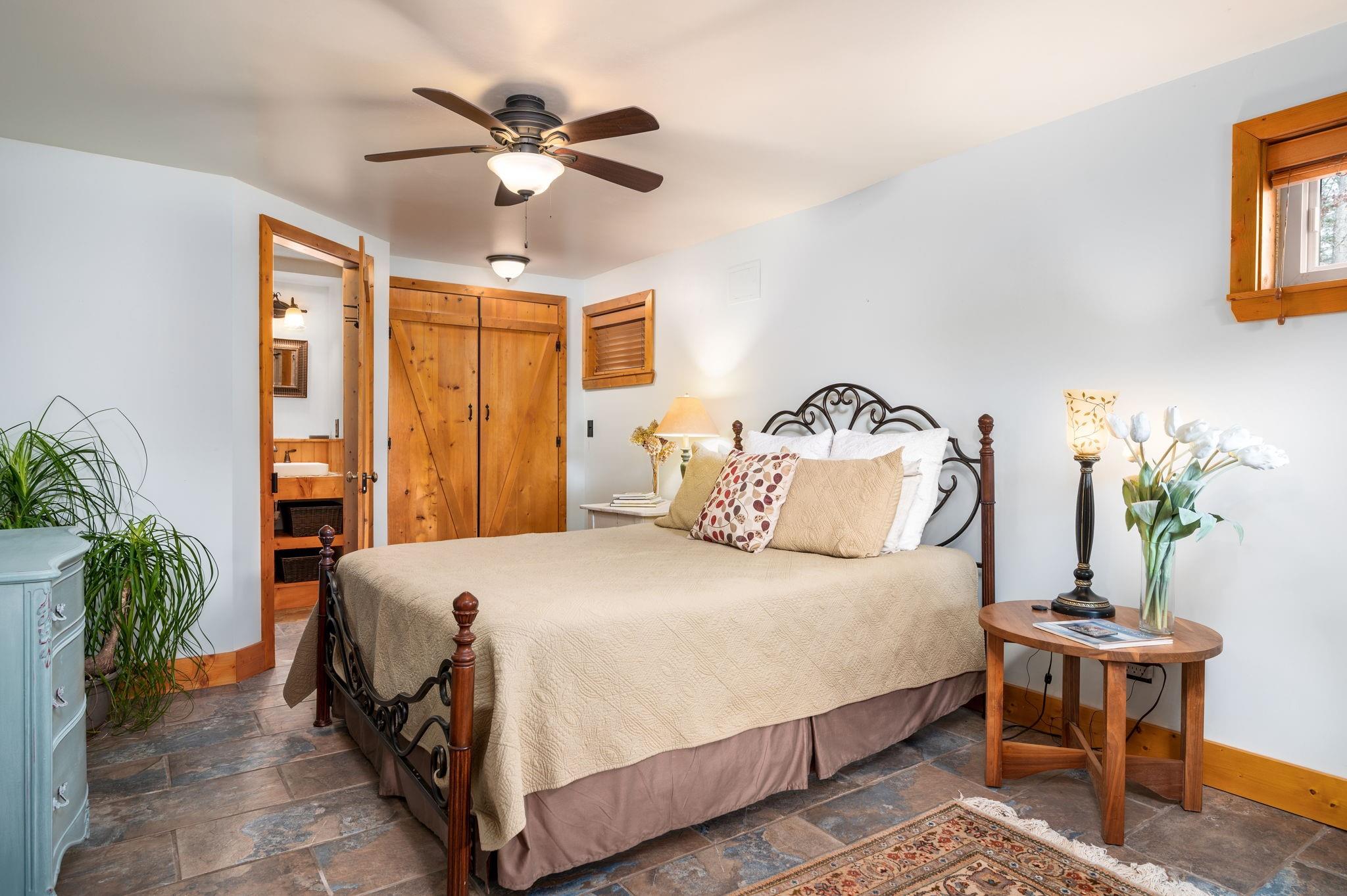 25 Dycus Drive Fairview NC 28730